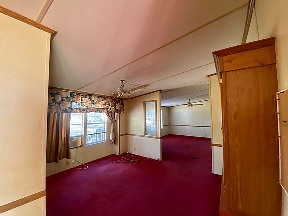 3rd image of 3599 Triple Lake Cir