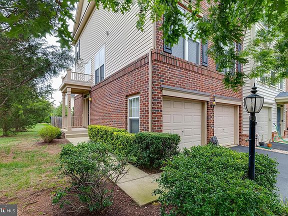 4th image of 9254 Cascade Falls Dr
