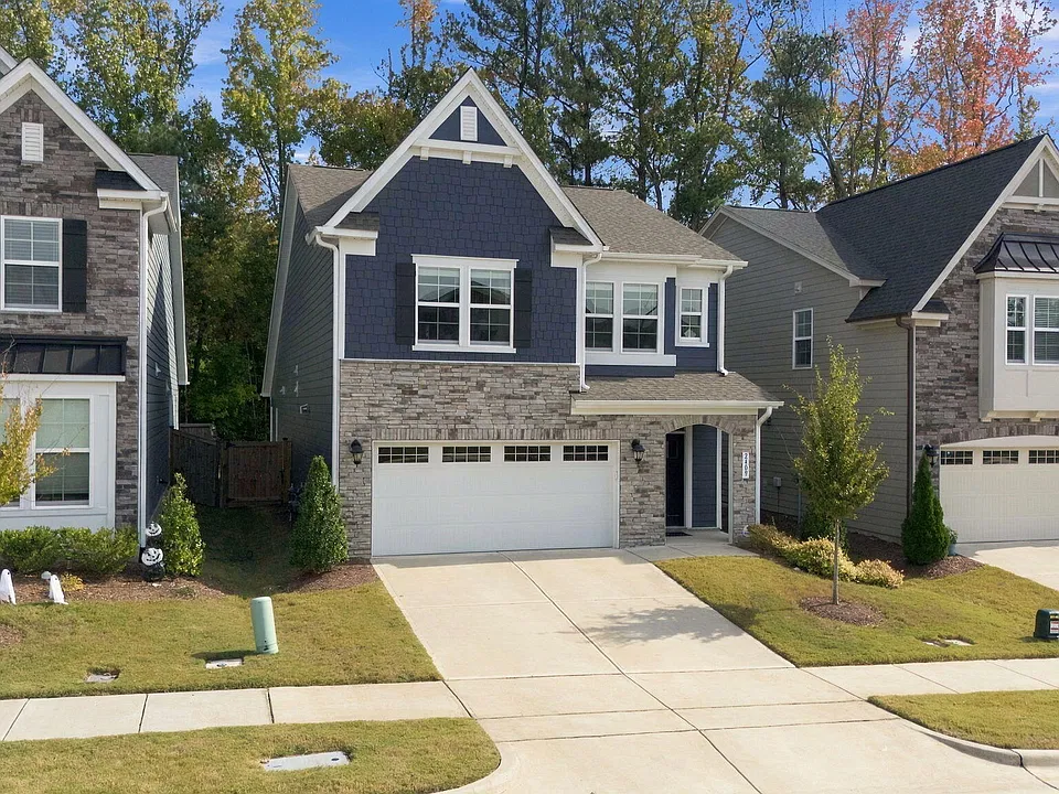 2409 Maplemere Ct