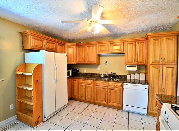 5th image of 1224 N Kennedy Dr