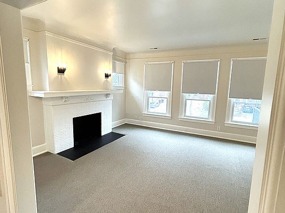 3rd image of 3324 Fullerton Ave