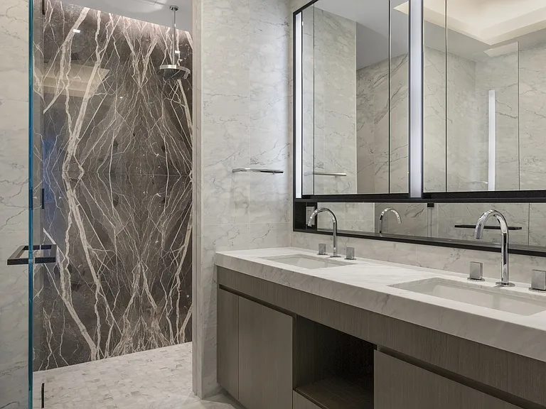 108 Leonard St #12R — Photo 7