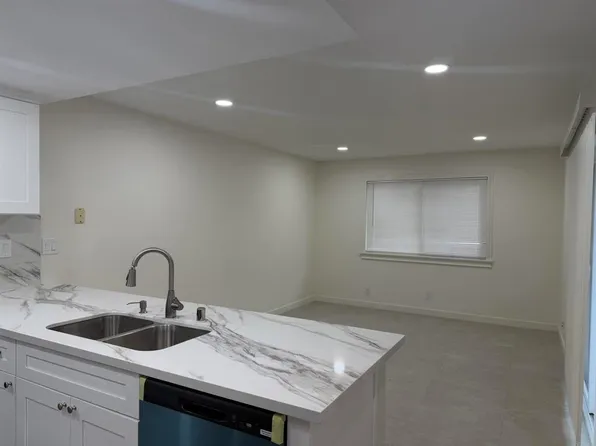1850 Hilton Head Rd, El Cajon, CA 92019