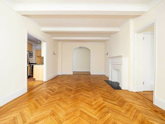 3rd image of 585 W End Ave #11H