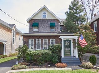 117 Blackpoint Rd, Rumson, NJ 07760