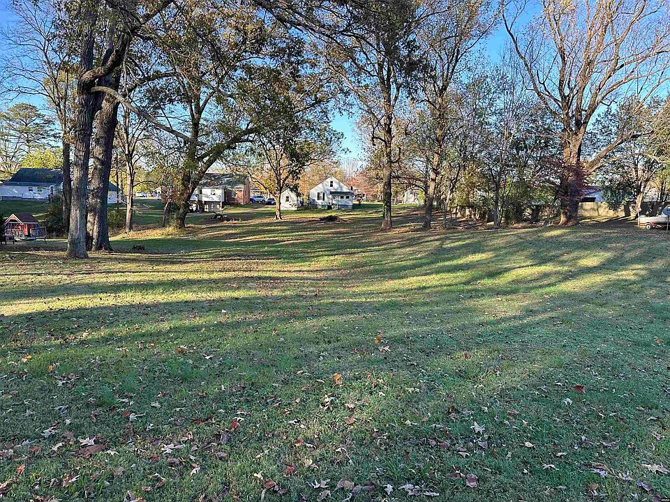 2nd image of Moran Rd