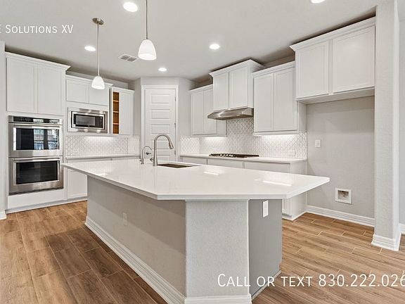 4th image of 29003 Throssel Ln
