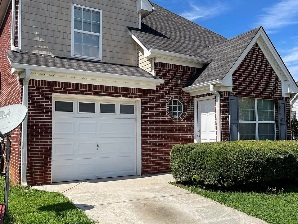 1100 Dunaway Dr