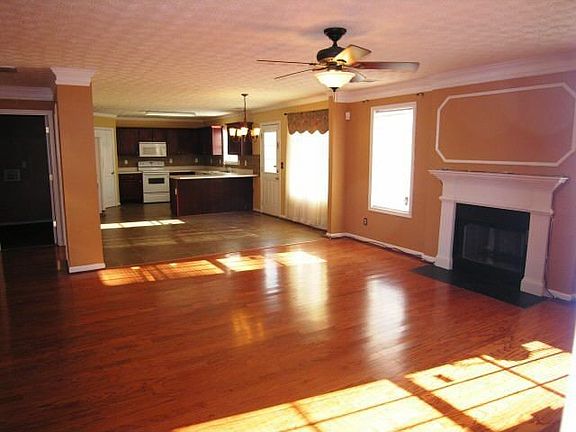 5th image of 855 Paper Creek Dr