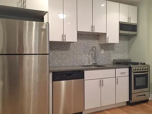 Rented by Reliance Realty Partners LLC  | media 1