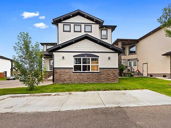 4th image of 21 Saddlelake Ln NE