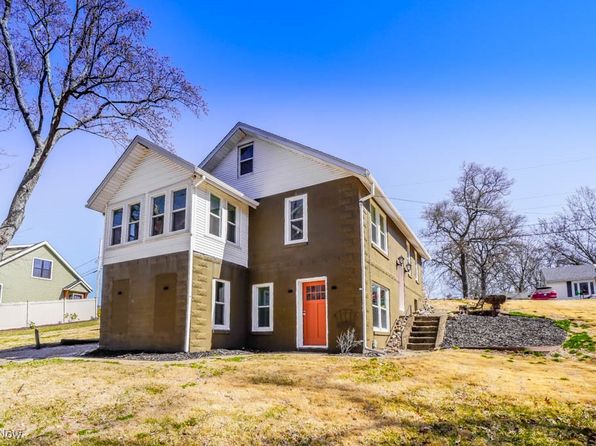 541 Canova Dr, Akron, OH 44319