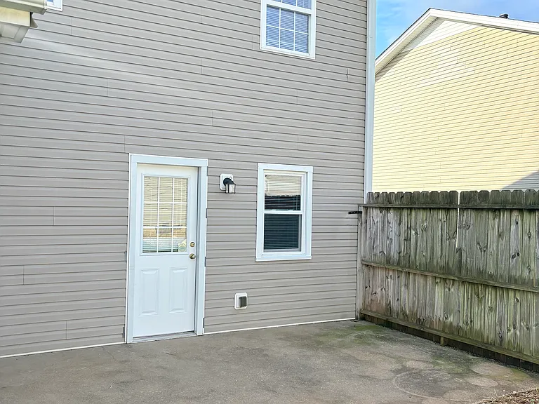 1985 Ada Way — Photo 17