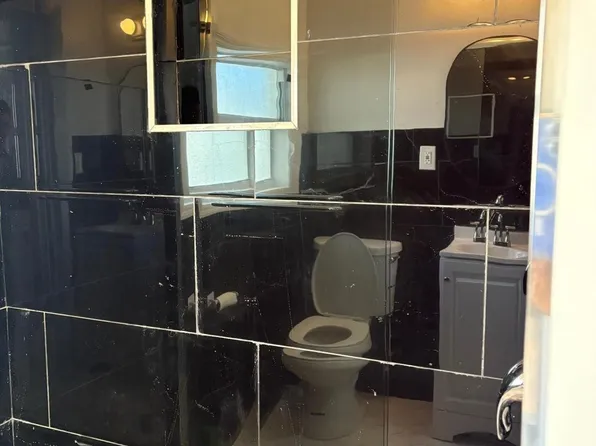 230 Southwest St #A-11, Dania, FL 33004