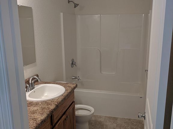 5th image of 3803 2nd St