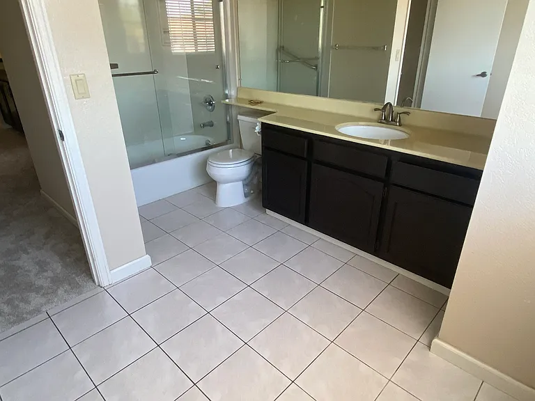 Oversized upstairs bathroom