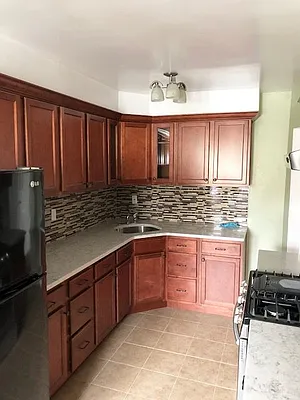 Rented by Anne Donohue Real Estate Inc | media 25