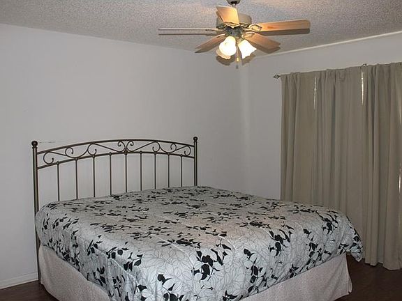 5th image of 5209 Heatherstone Ct