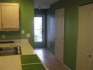 3rd image of 265 Pineview Dr NE