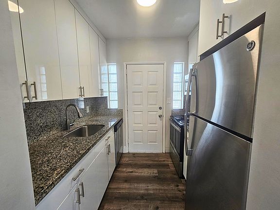 3rd image of 701 NE 16th Ave #8