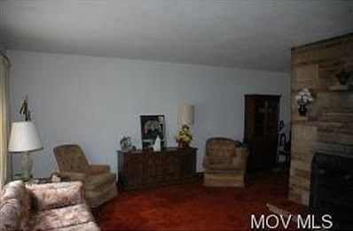 2nd image of 2307 Cherry Ave