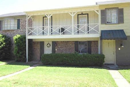 1st image of 819 Parkway Dr