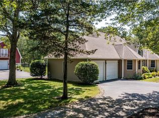 41 Edies Ln, Exeter, RI 02822