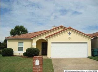 1120 Atterbury Cir S, Southaven, MS 38671