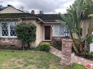 12804 Hatteras St, Valley Village, CA 91607