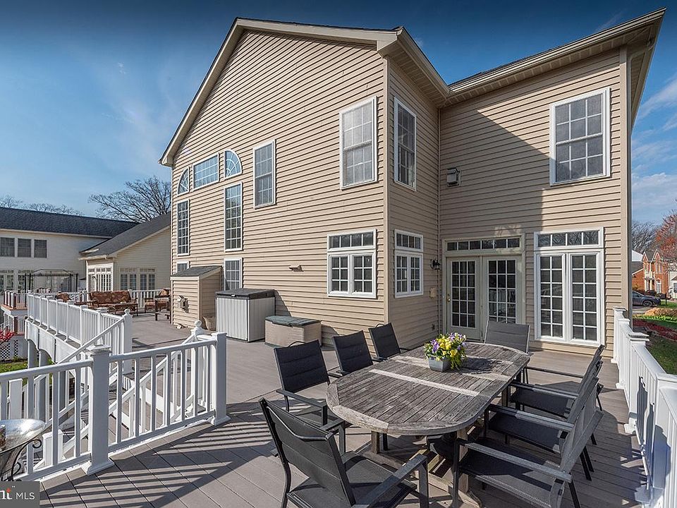 しろうです 5078 Twinbrook Run Dr, Fairfax, VA 22032 | Zillow