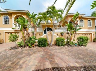 1209 Tree Bay Ln, Sarasota, FL 34242