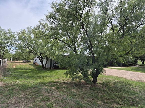 2nd image of 114 Ponderosa Dr