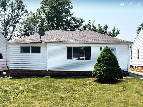 2nd image of 18412 Hazelwood Ave