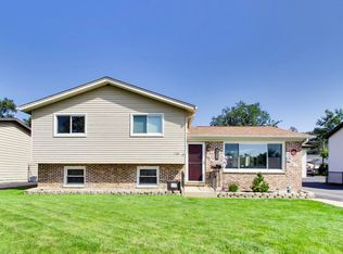 720 Warrior Dr, Round Lake Heights, IL 60073