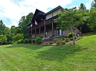 841 Mill Creek Rd, Franklin, NC 28734