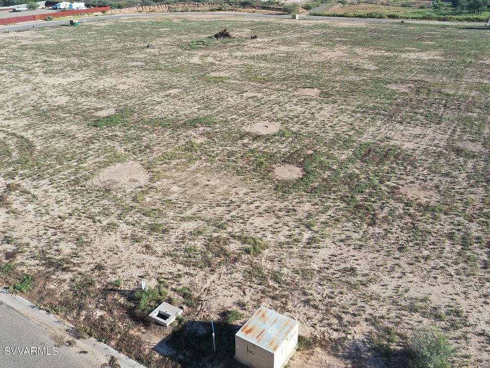 1st image of 1633 Boyles