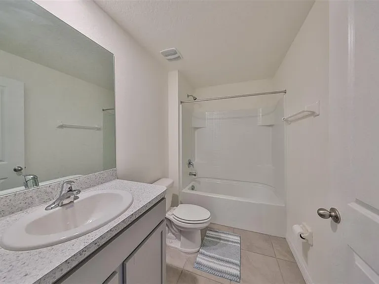 16782 Carlton Pond St — Photo 32