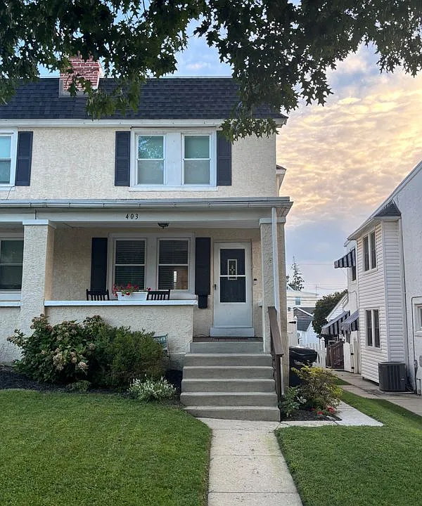 403 W 11th Ave