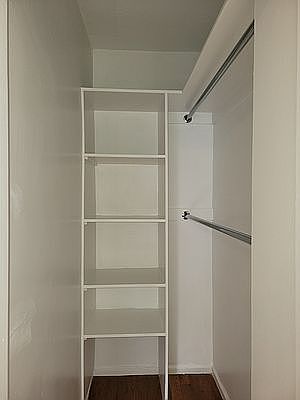 5th image of 15 W 75th St APT 6A