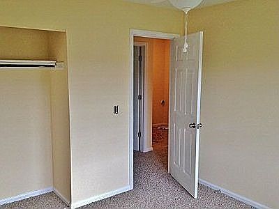 4th image of 702 17th Ave S