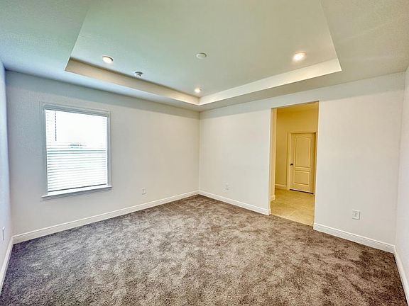 3rd image of 8808 Cascade Price Cir