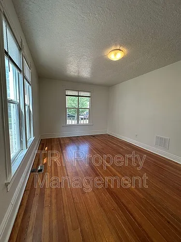 1526 9th Ave #4 - View 4