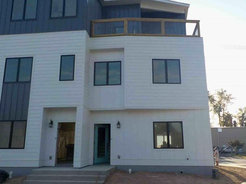 1st image of 3129 Saint Elmo Ave Lot 19