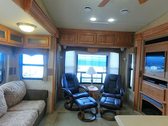 4th image of 6655 SW Lizard Dr