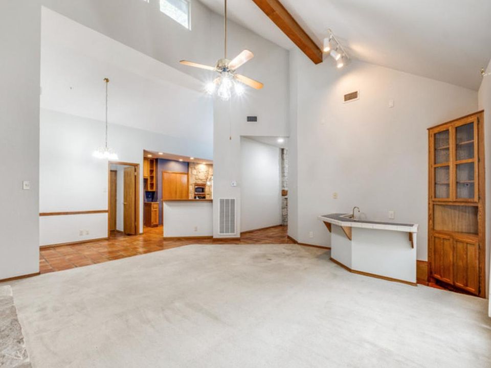 1st image of 17 Donore Sq