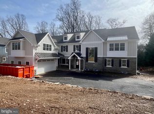 677 Knox Rd, Wayne, PA 19087