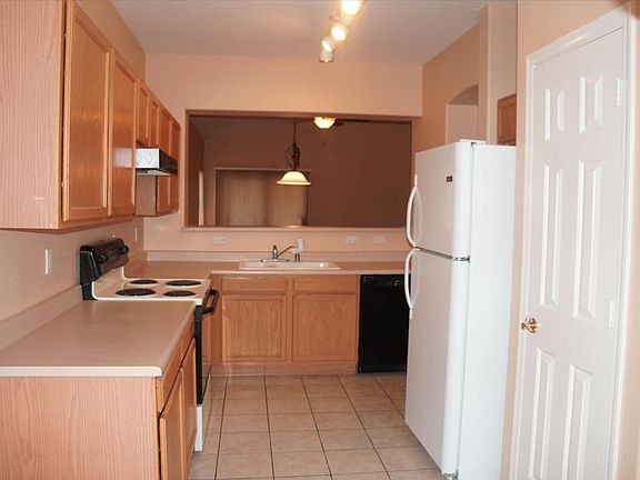 4th image of 2433 W Rockrose Way