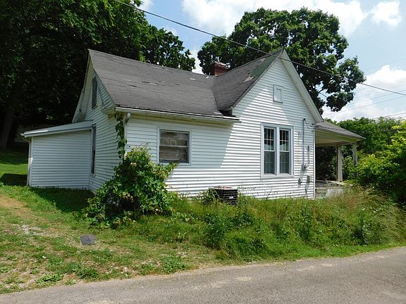 3rd image of 509 N Main St