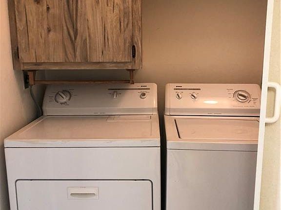 5th image of 1264 SE 8th St APT 4