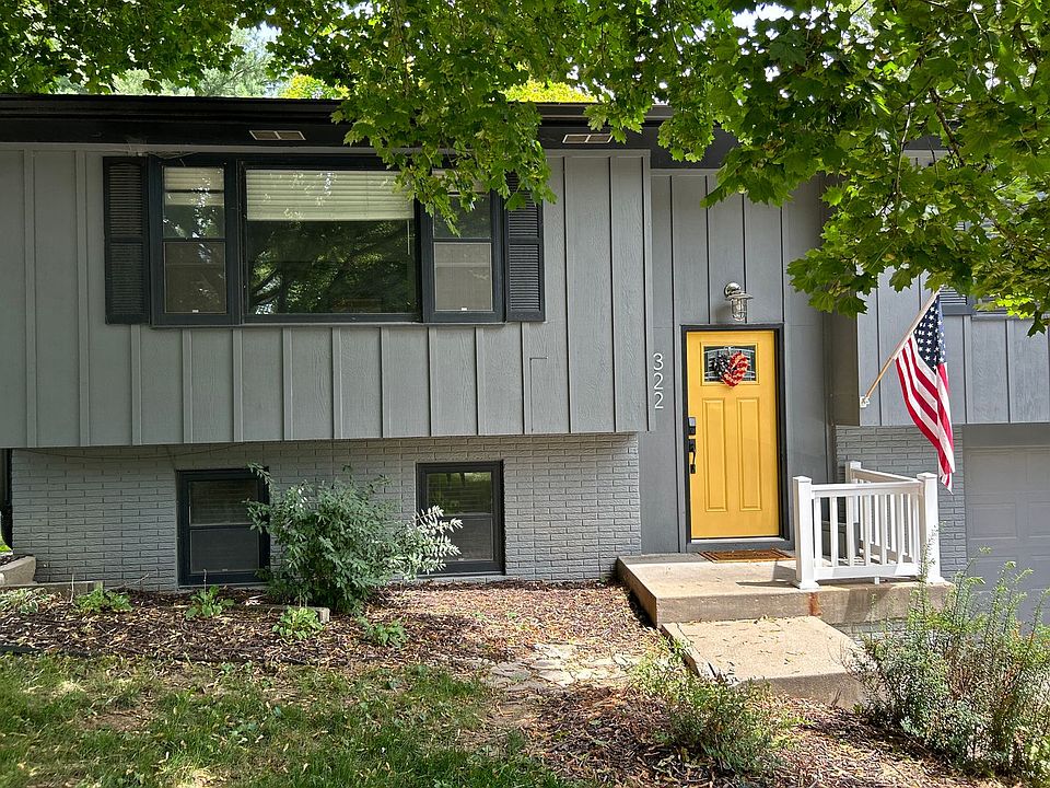 2nd image of 322 Windsor Dr #1